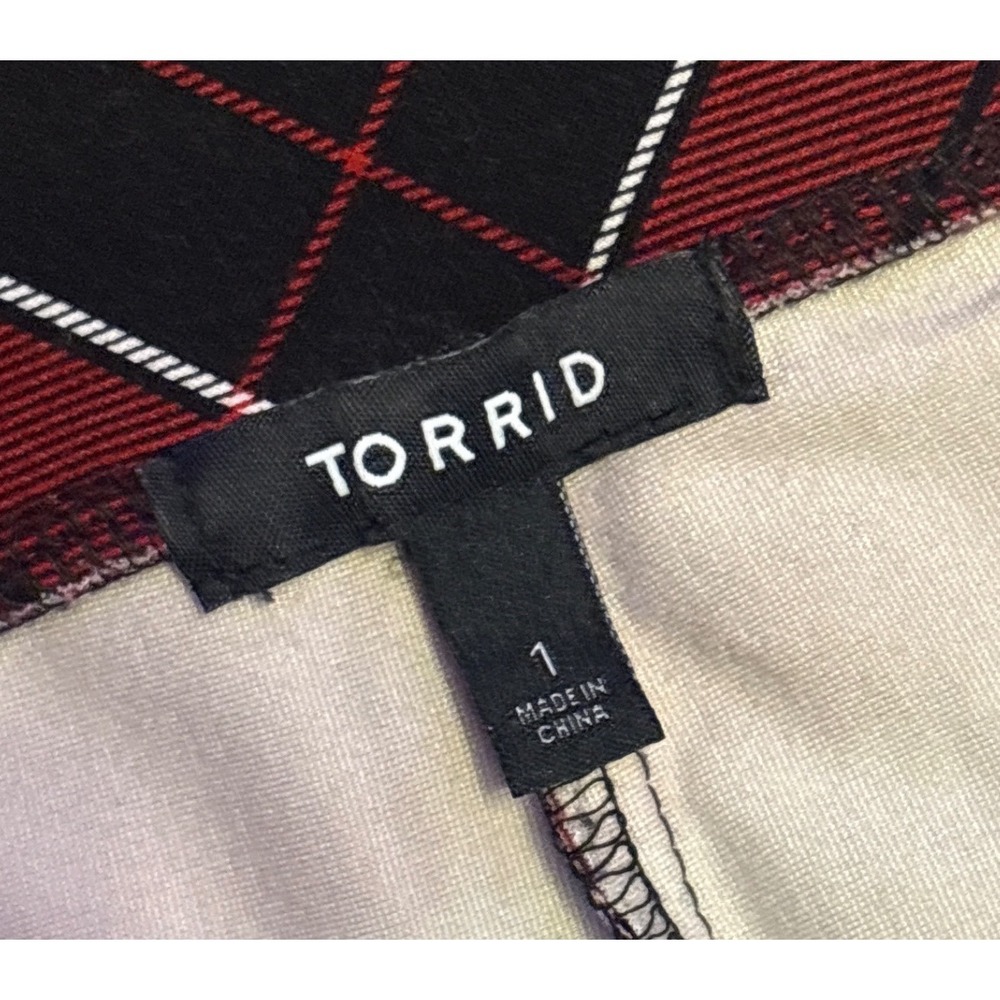 Torrid Plus Size Womens Red Black Plaid Pencil Skirt Stretch Career Size 1 - Picture 5 of 8